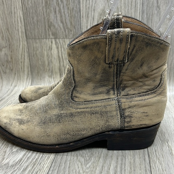 Steve Madden Autry Womens Bootie Distressed Leather Western Ankle size 7 - Picture 4 of 10